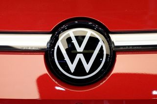 Volkswagen chce zavřít nejméně tři německé továrny a zrušit desetitisíce pracovních míst - Novinky